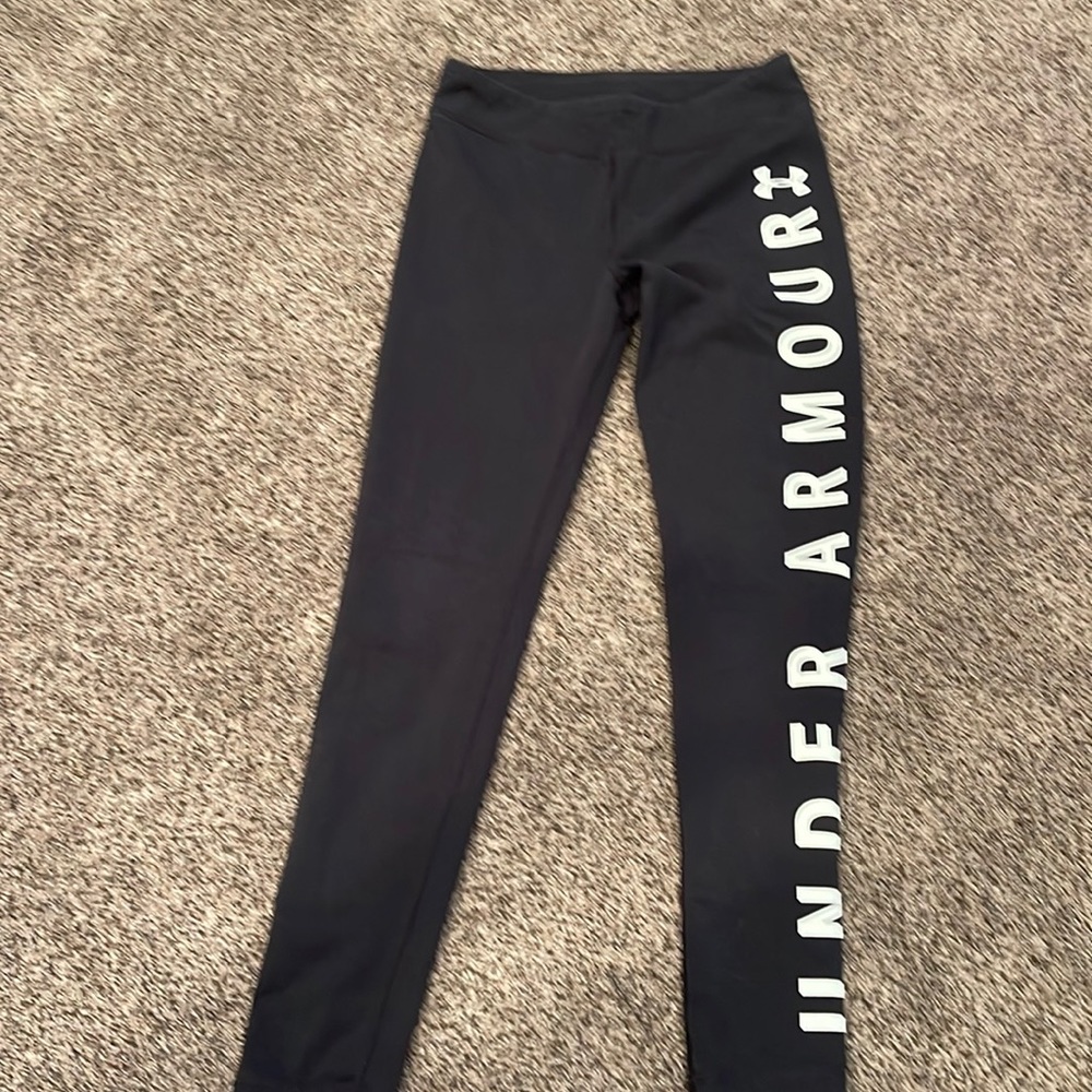 Girls under armour leggings